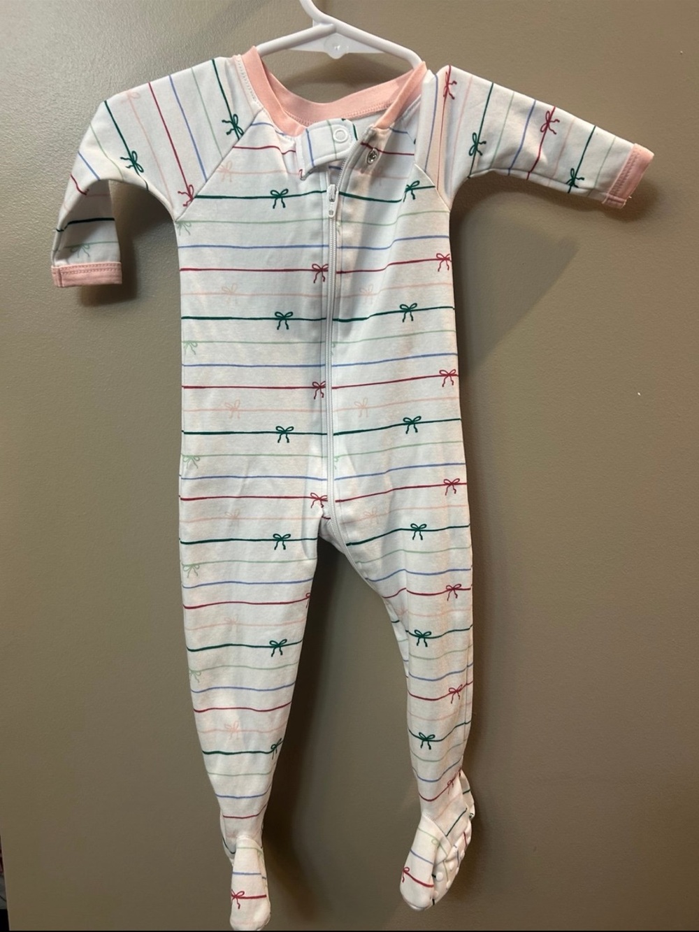 6-9 month Lake baby sleeper